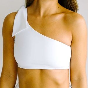 Londre Bodywear NWT small white asymmetric top